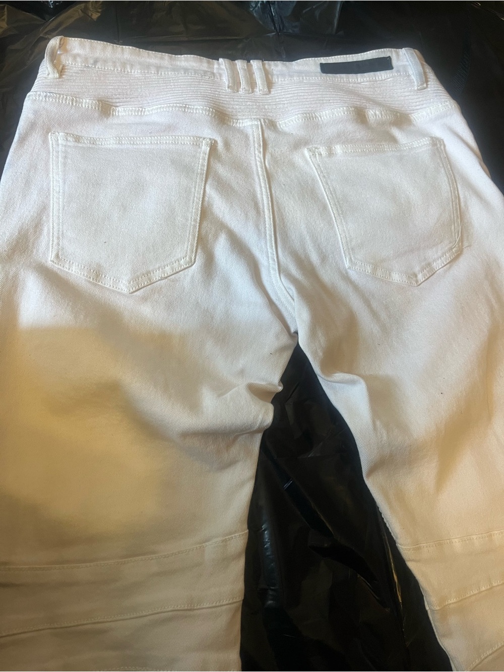 DEALS ON US, EMBELLISH BIKER JEANS, SIZE 36, WHITE + ZIPPERS
